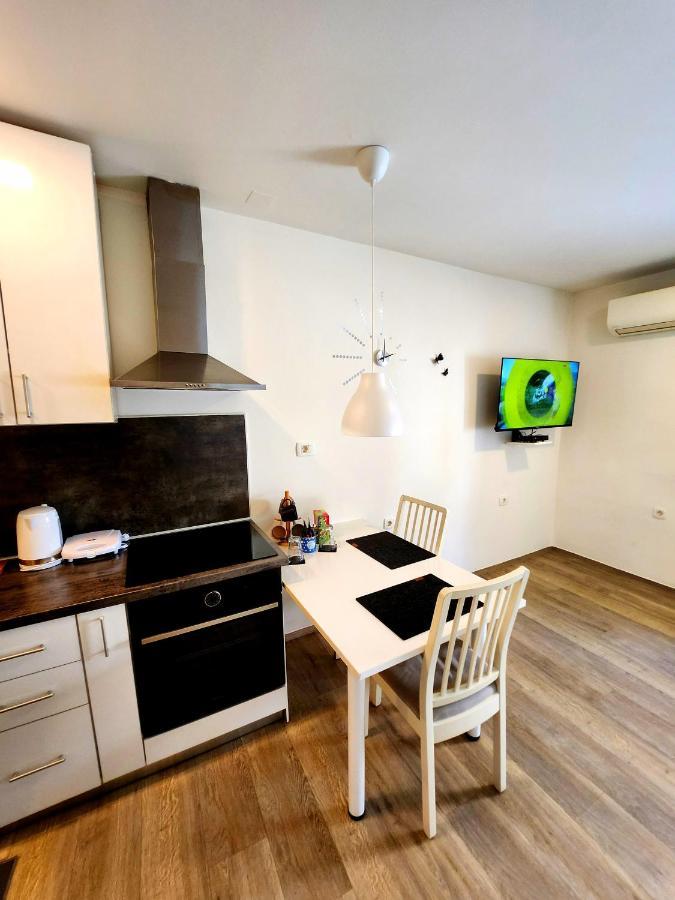 Studio Apartma V8 Maribor Exterior photo