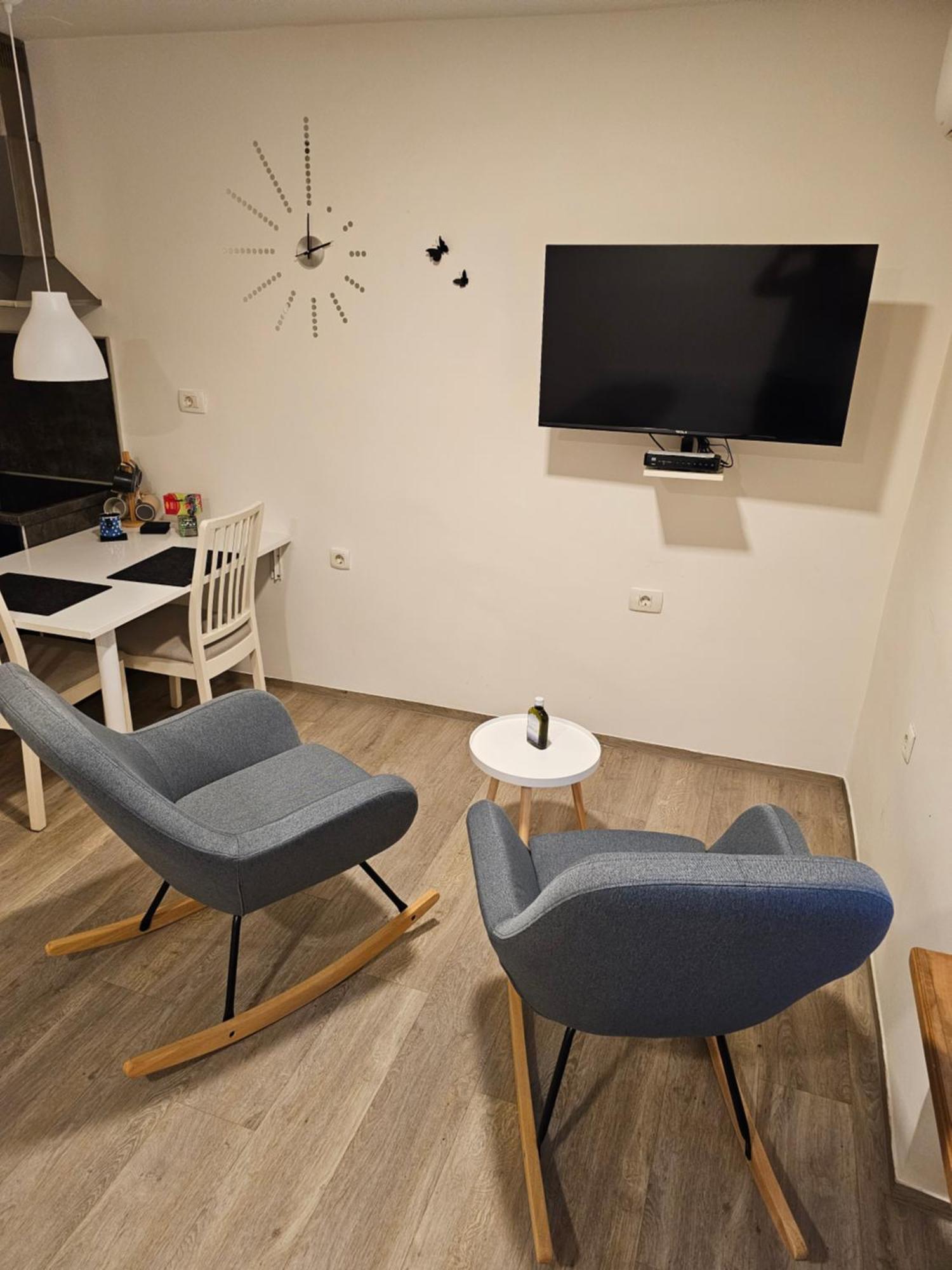 Studio Apartma V8 Maribor Exterior photo